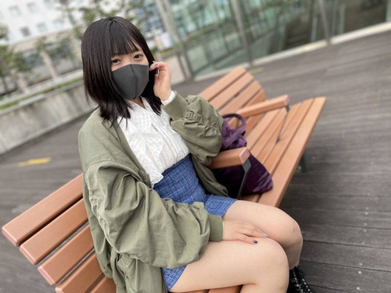 【個人拍攝・素人】巨乳女大生正處於困境，所以我來救濟她了⚠【支持者精選・限定特別公開】