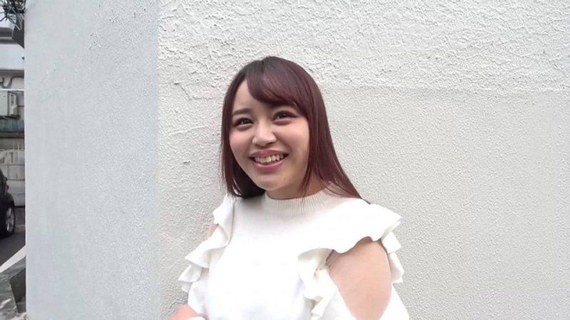【唯醬×個人拍攝】從摸奶開始…稍微玩弄就馬上潮吹，變得太敏感而連續內射高潮了…