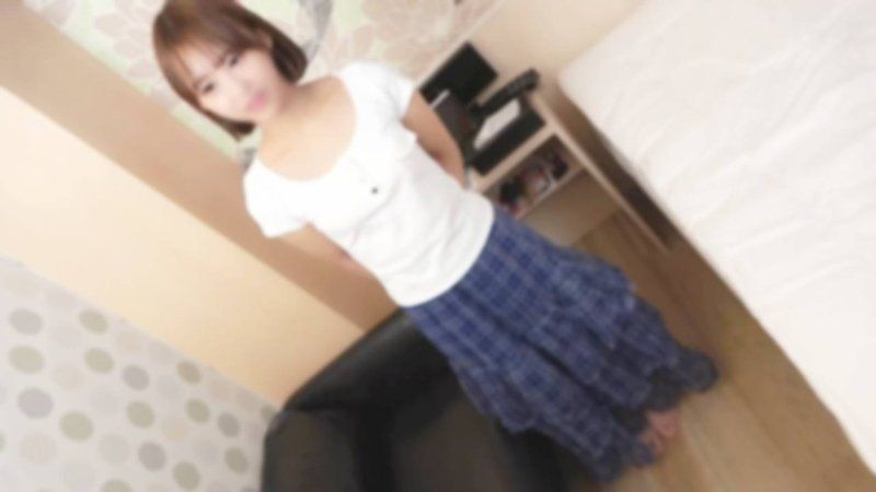 【未公開影像】日體大陸上部的纖細苗條美女！因讓她開心的巨根而大聲叫喊的中出影像。
