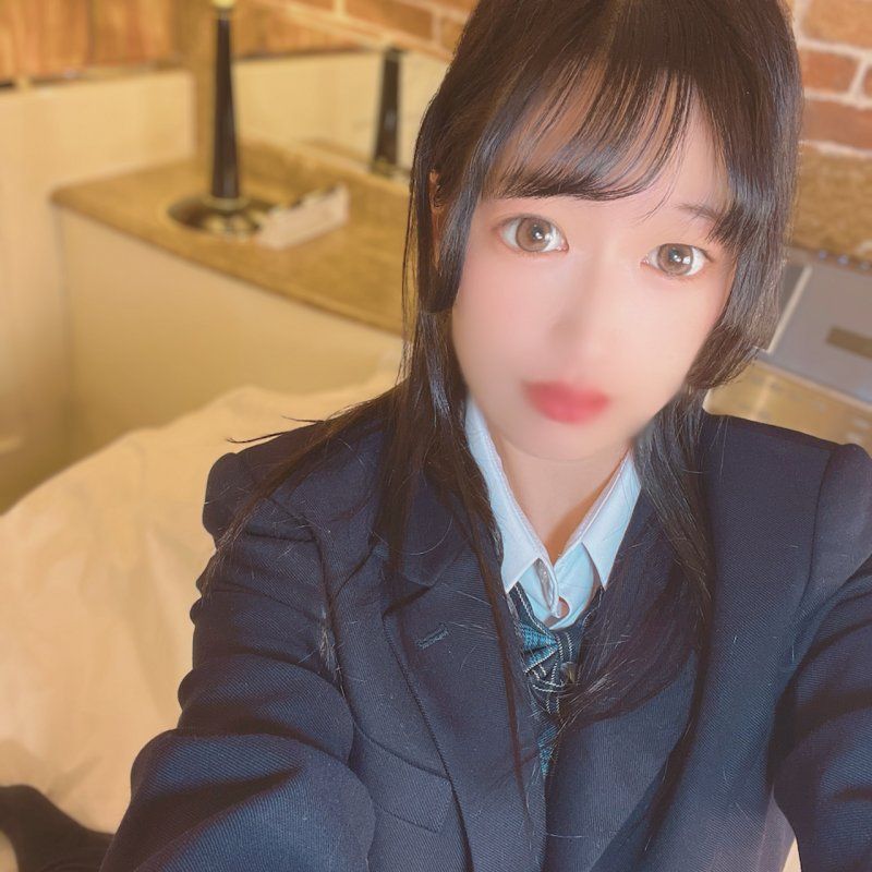 【AF春一番×WBC..わたしが、びっくりした、ちんこ】経験人数たった1人の18歳かなちゃん”THE素人シックスパックスレンダー”初めて見た巨根に唖然。奇跡の素人かなちゃん人生初AFをお楽しみください